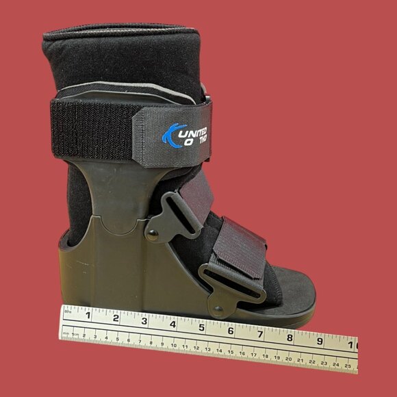 Ultimate Ortho - Cam Walker Air Chamber Fracture Boot - Black - Extra Small - Picture 7 of 16